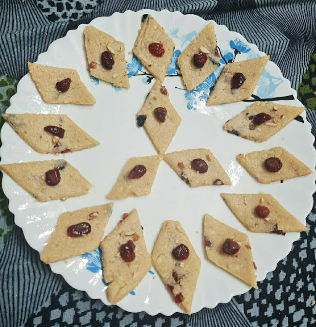Kaju Katli / Kaju Katli Recipe
